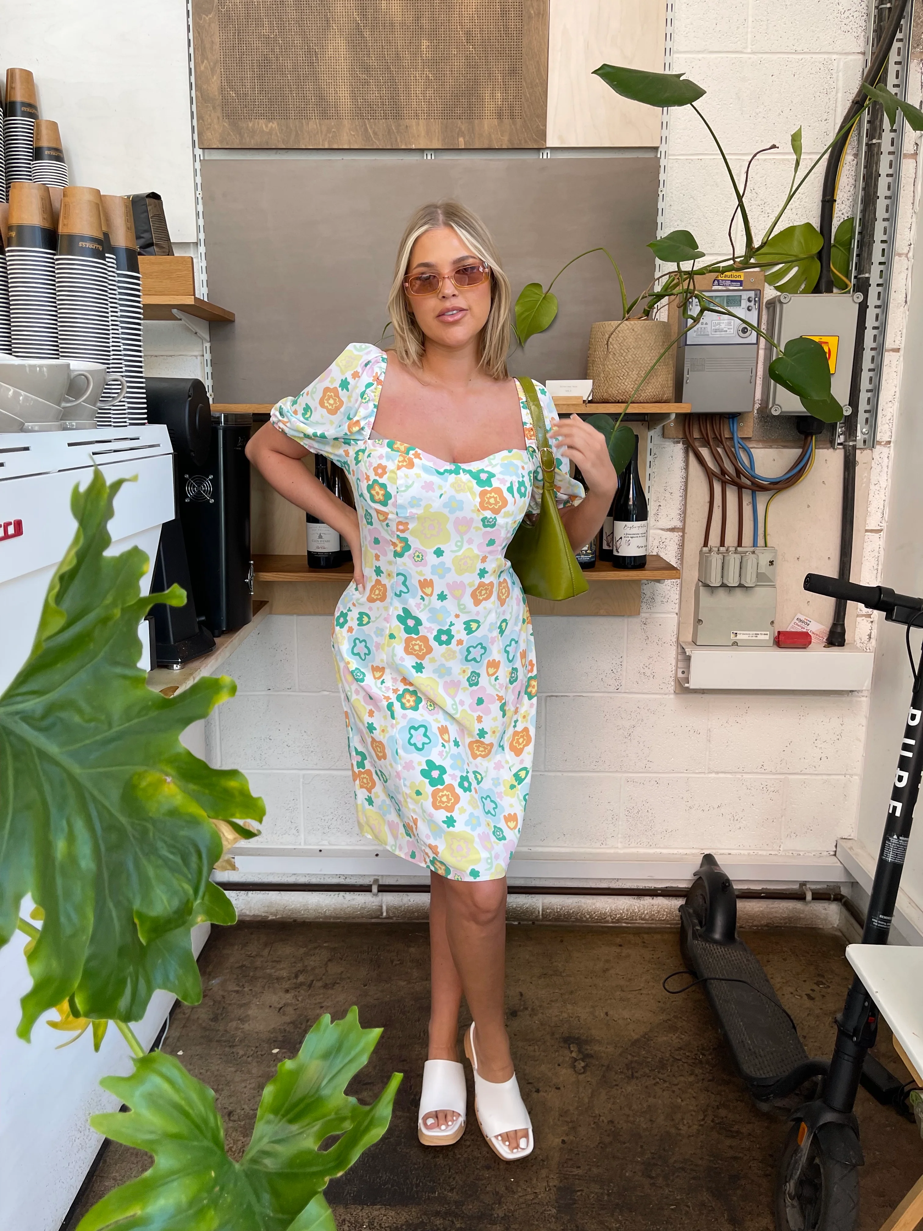 Retro Spring-Floral Bust Detail Mini-Dress
