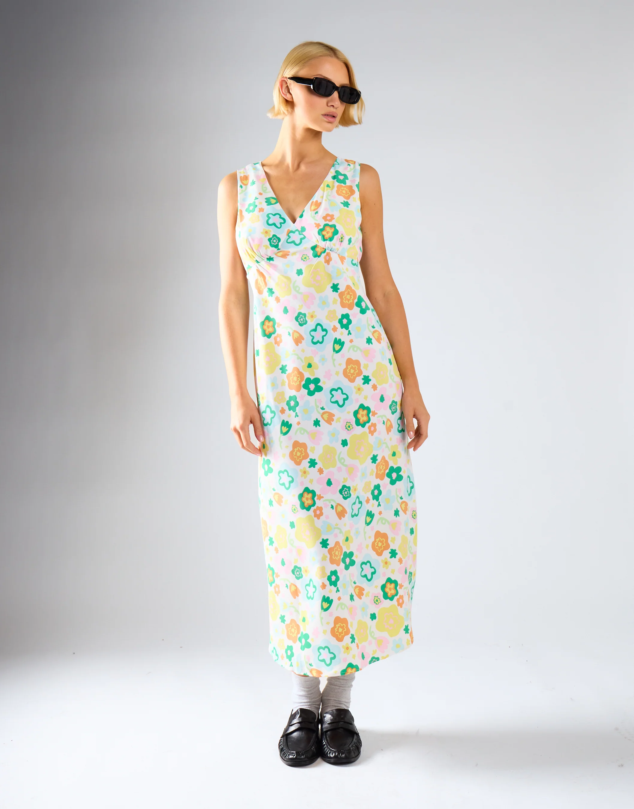 Retro Spring-Floral V-Neck Bias-Cut Maxi-Dress