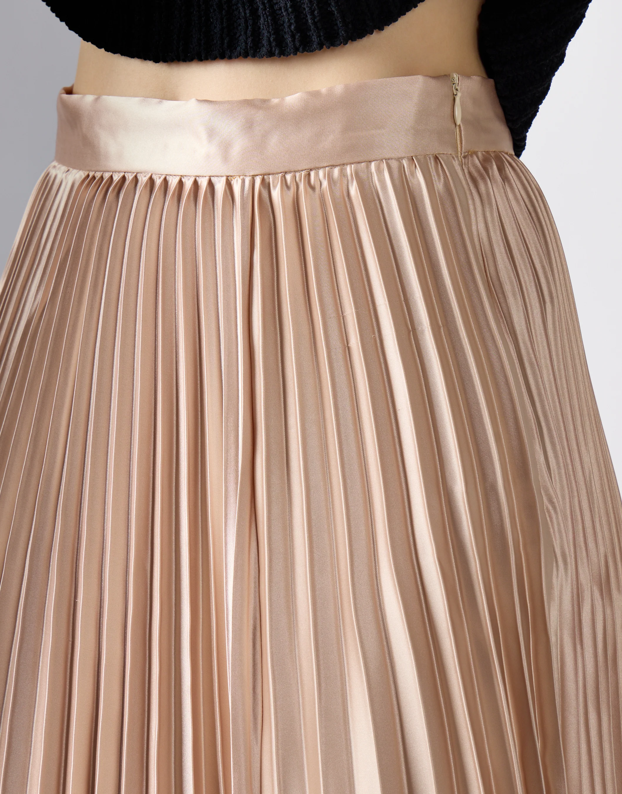 Sand Sateen High-Waist Pleated Maxi-Skirt - Image 3