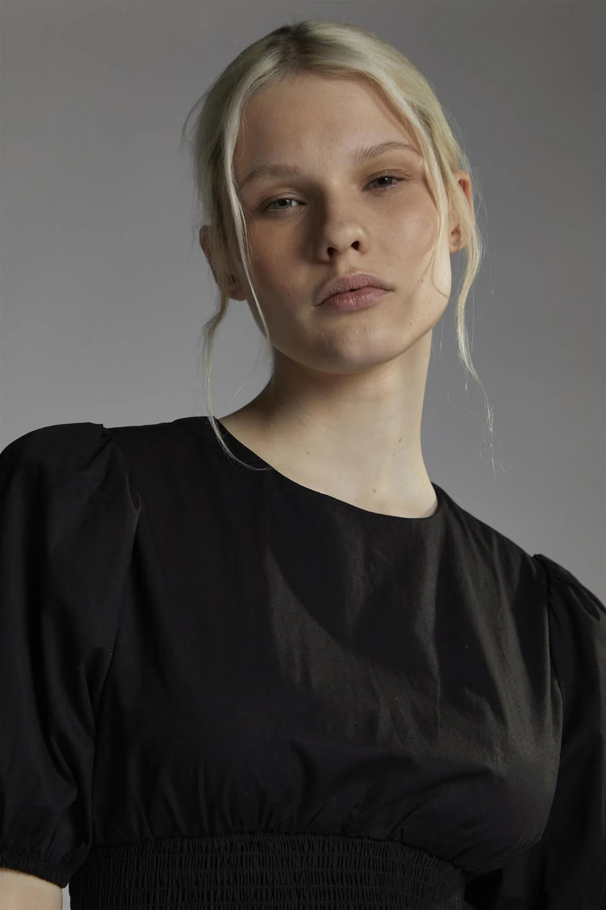 Shirred Bubble Hem Mini Dress - Black - Image 4