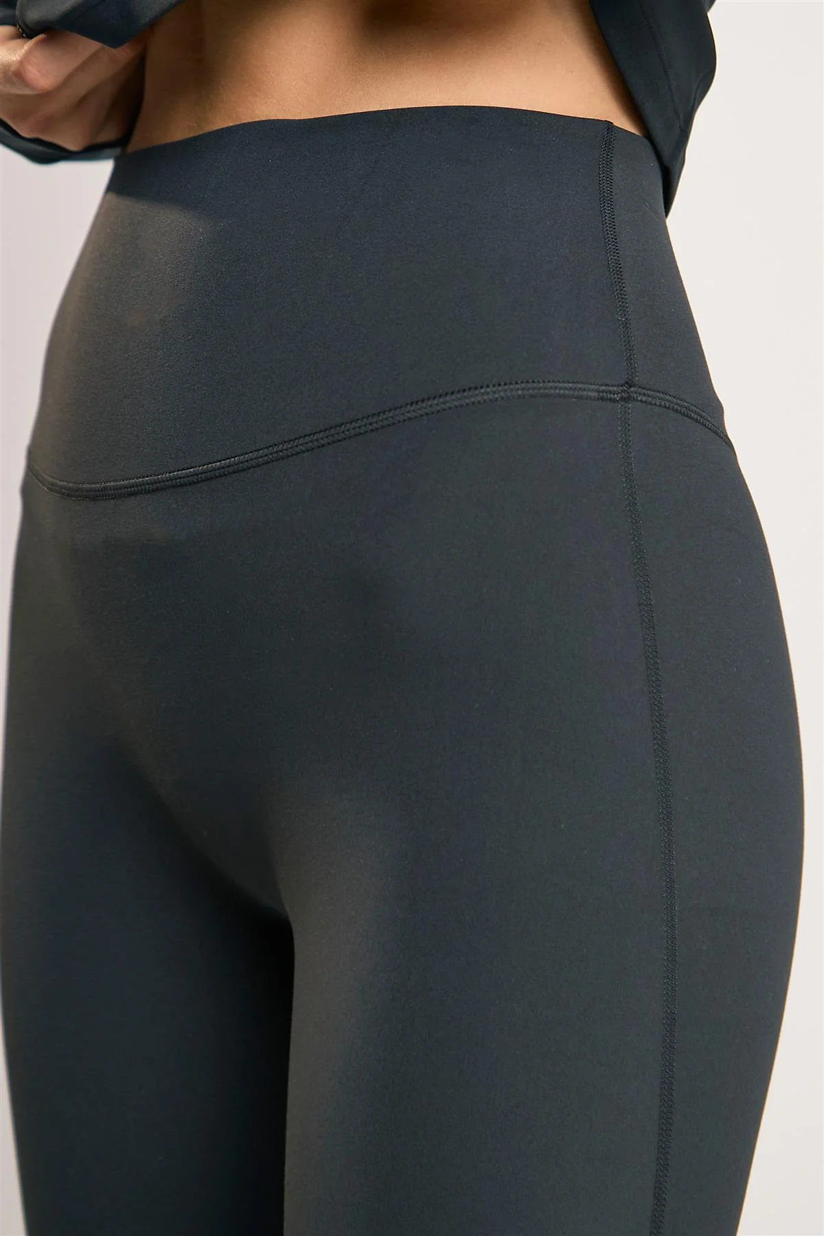 Signature Black Flare Leggings - Image 5
