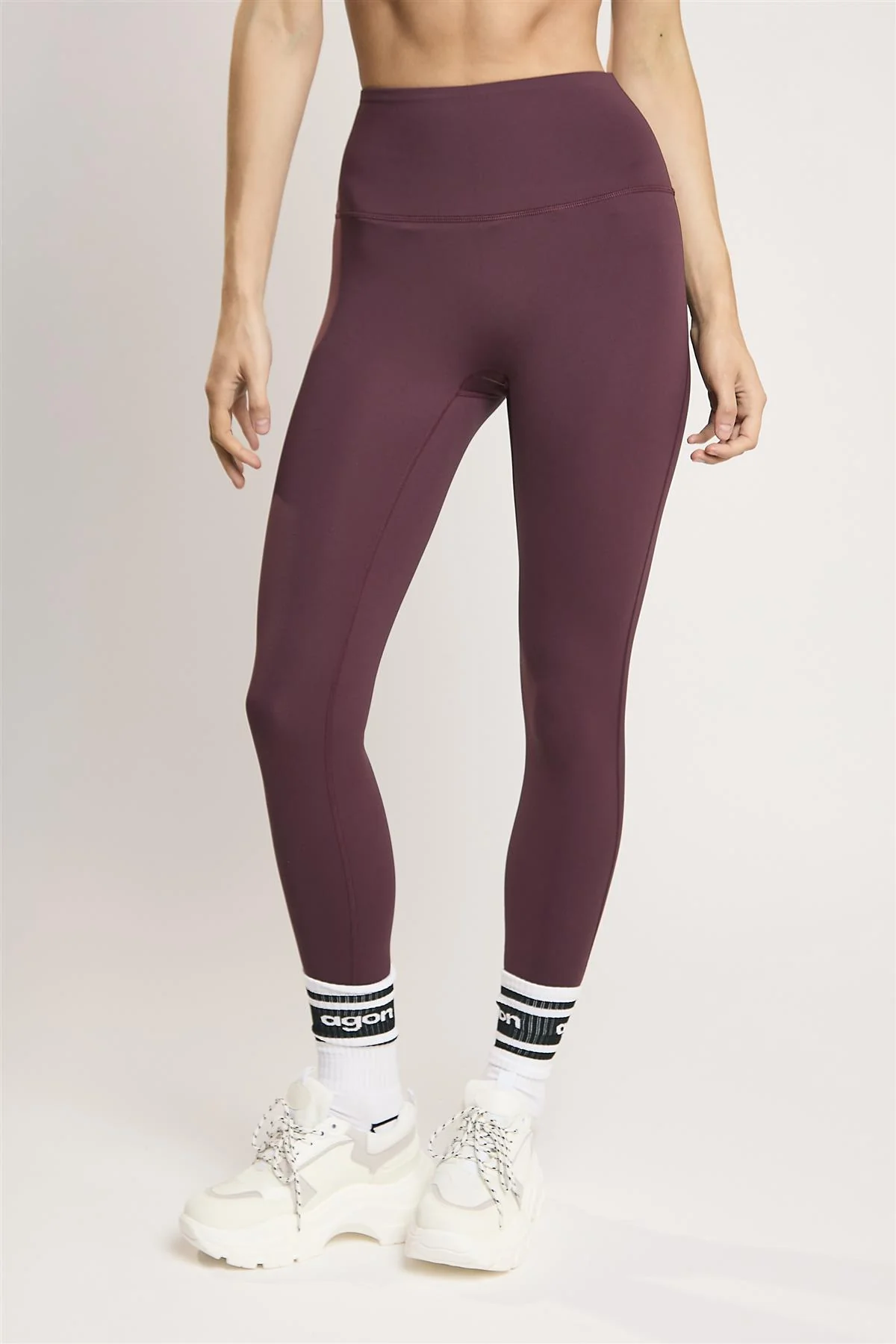 Signature Burgundy Seamless-Full-Length Leggings - Image 3