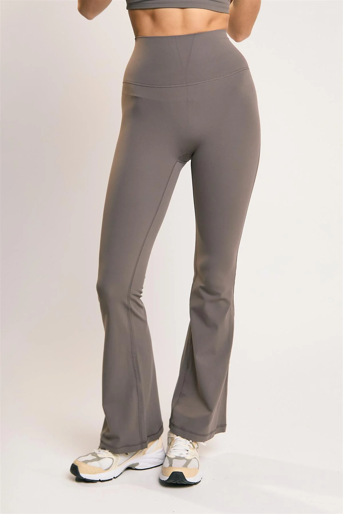Signature Khaki Flare Leggings - Image 4