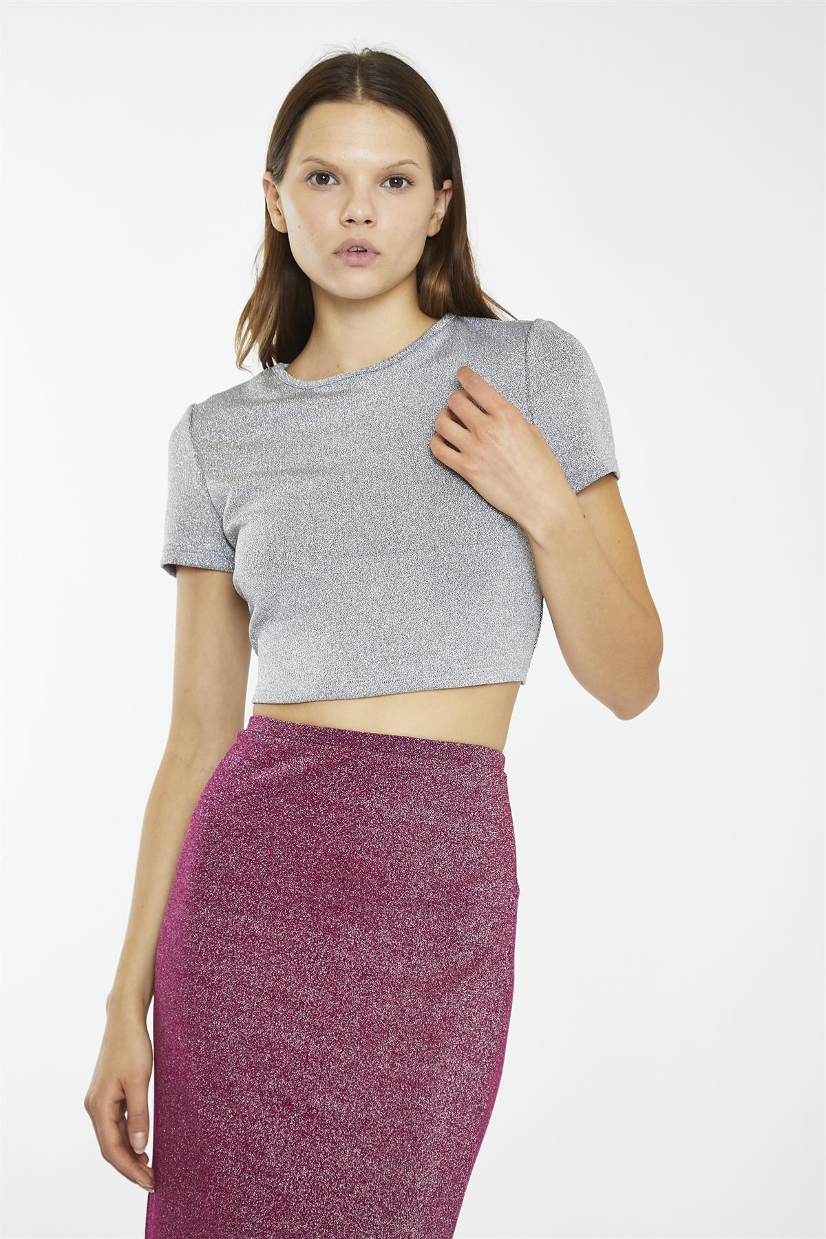 Silver-Glitter Open-Back Crop-top - Image 3