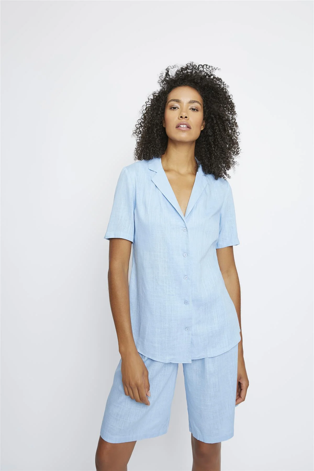 Sky-Blue Relaxed-Fit Button-up-Shirt - Image 3