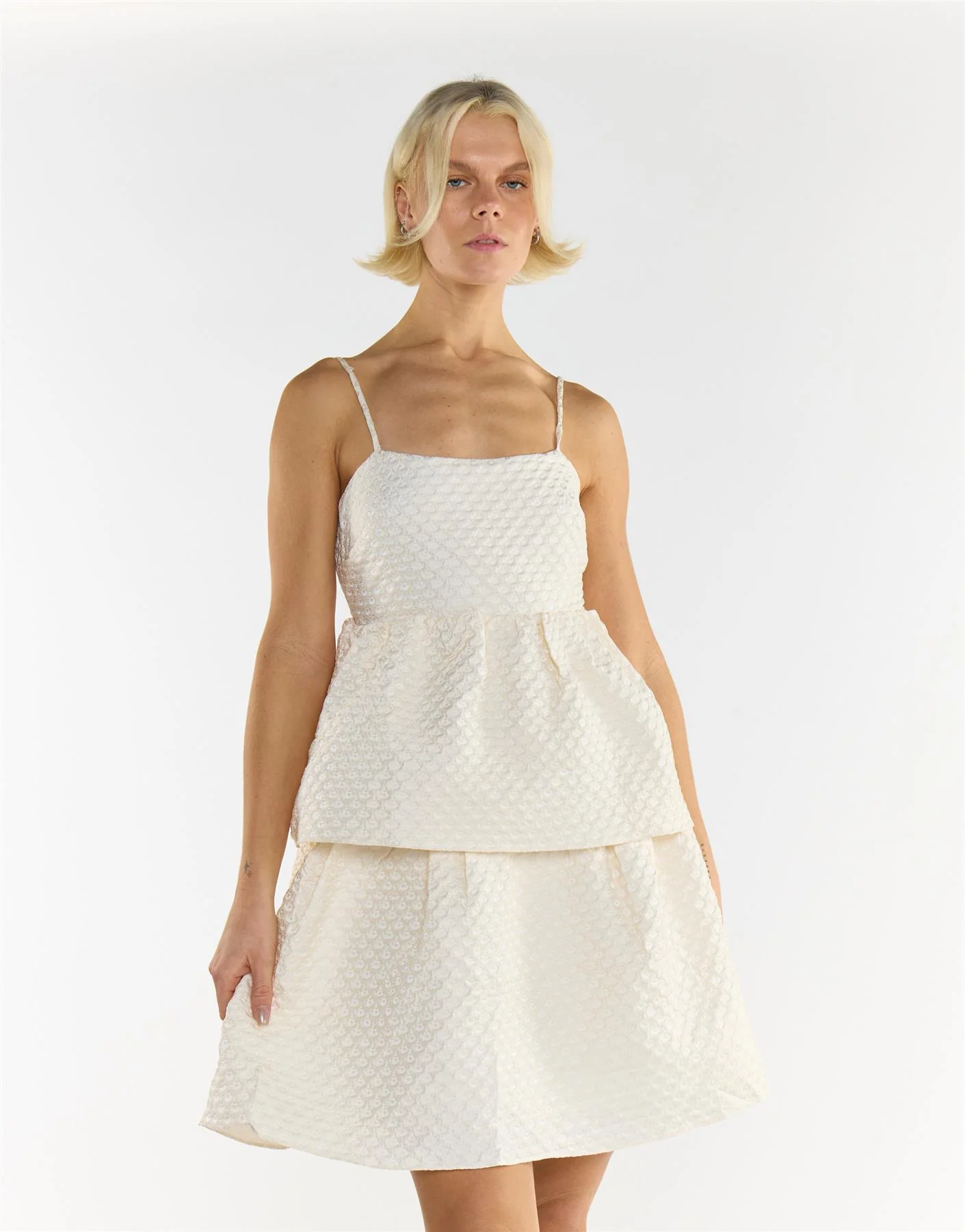 Sleeveless Mini Dress in Cream 3D Brocade - Image 3