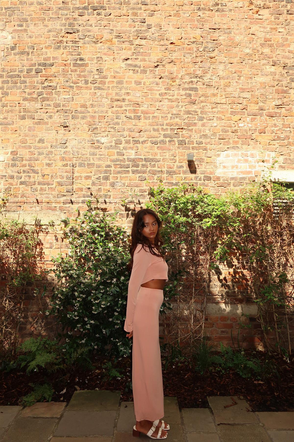 Soft-Terracotta High-Waisted-Split-Leg Maxi-Skirt - Image 4