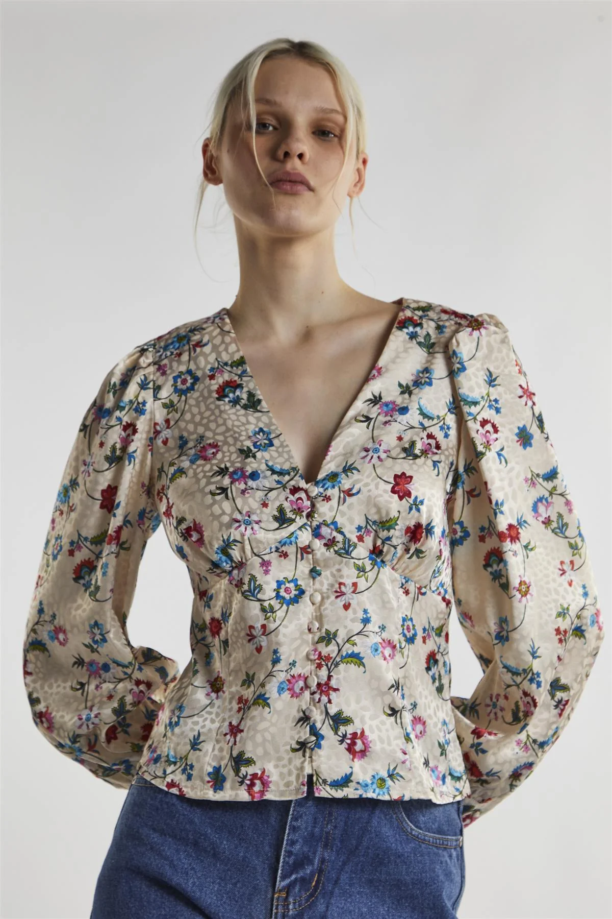 Stone Multi Floral Long Sleeve Top - Image 3