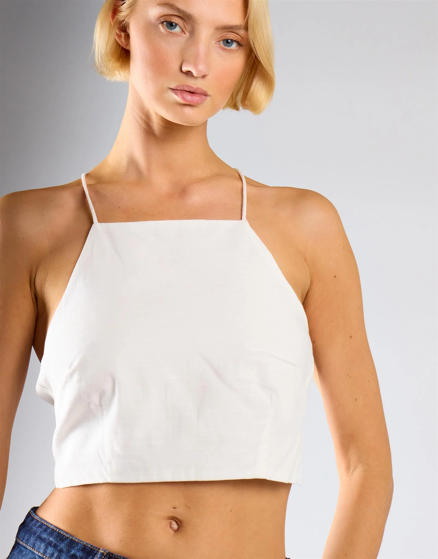 Tie Back Detail Crop Top - White - Image 3