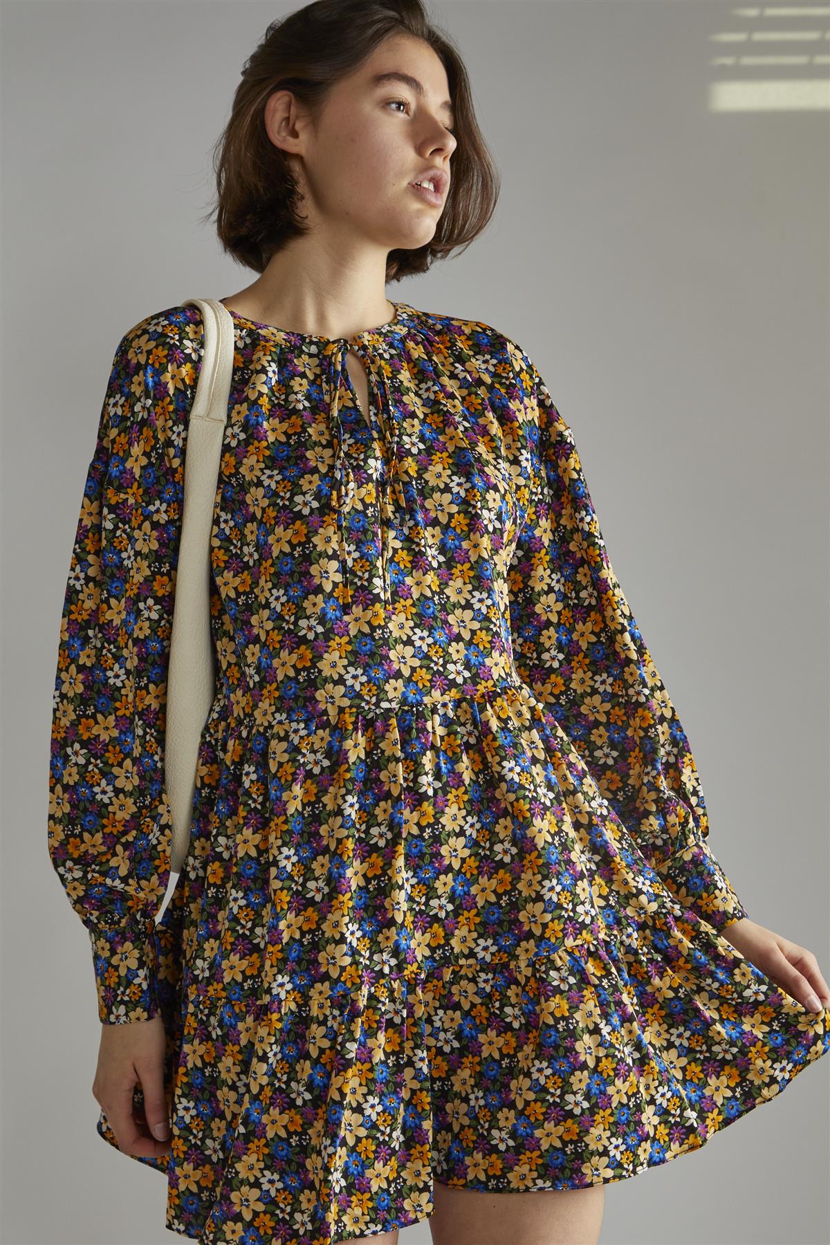 Tie Front Long Sleeve Mini Dress - Dark Floral - Image 3