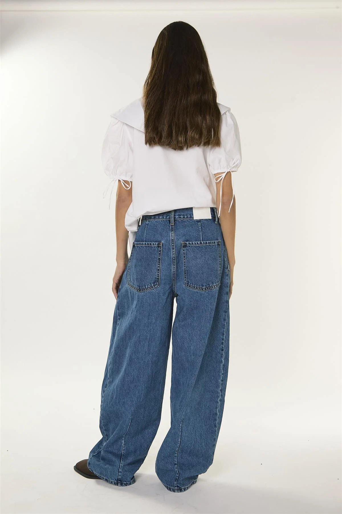 True Blue Wide Leg Barrel Denim Jeans - Image 3