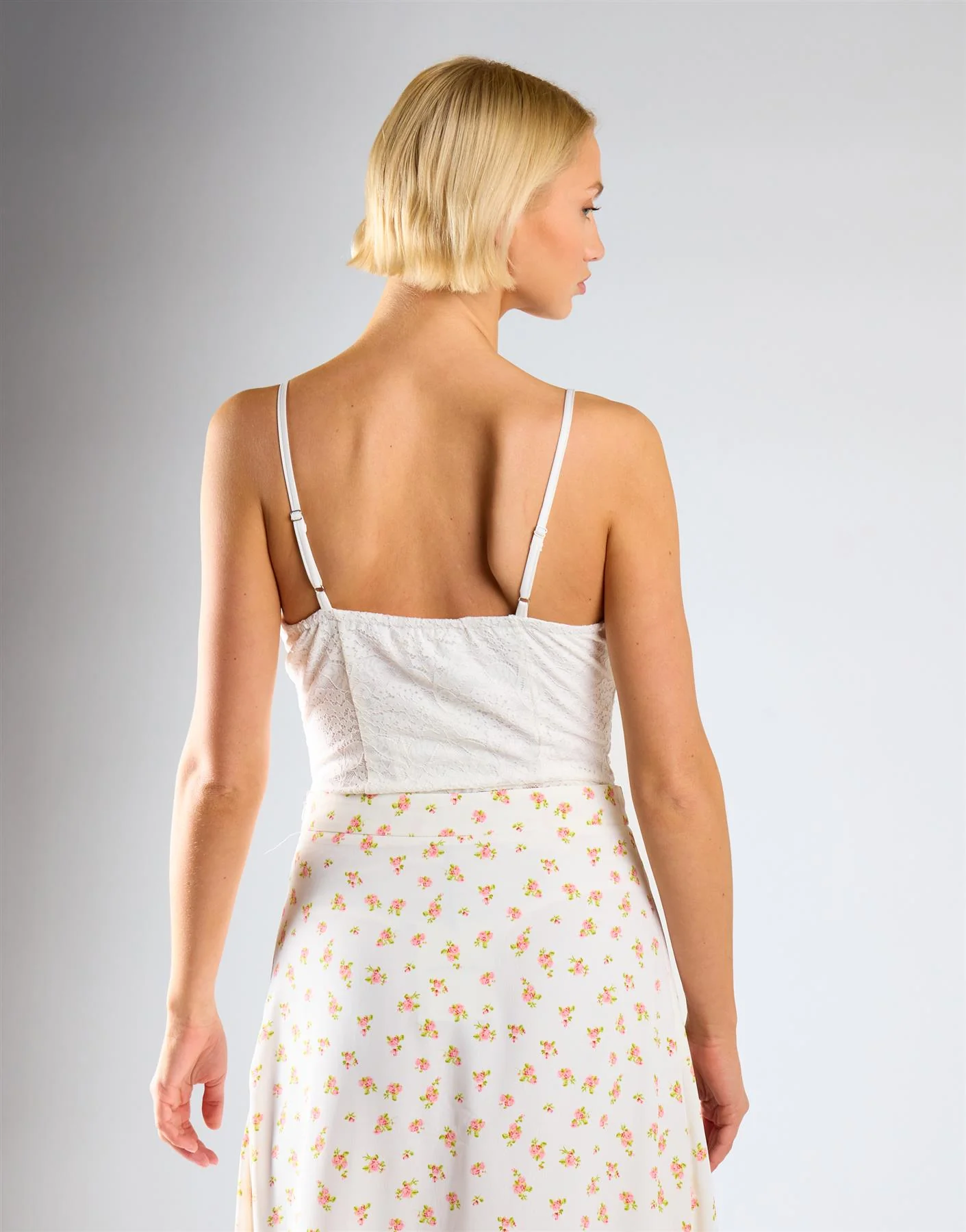 V-Neck Bodysuit - White Lace - Image 4