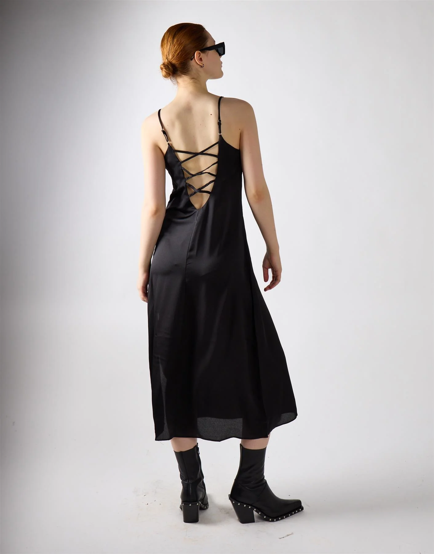 V-neck Open Back Midi Dress - Black Sateen - Image 2