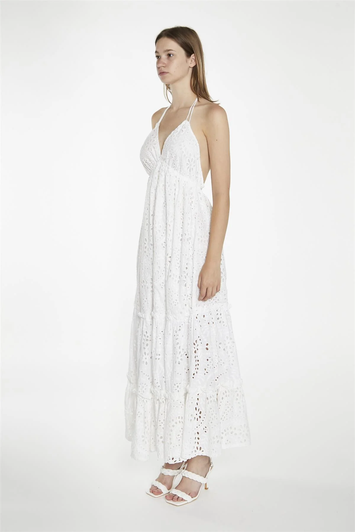 White-Broderie Halterneck Maxi-Dress - Image 4