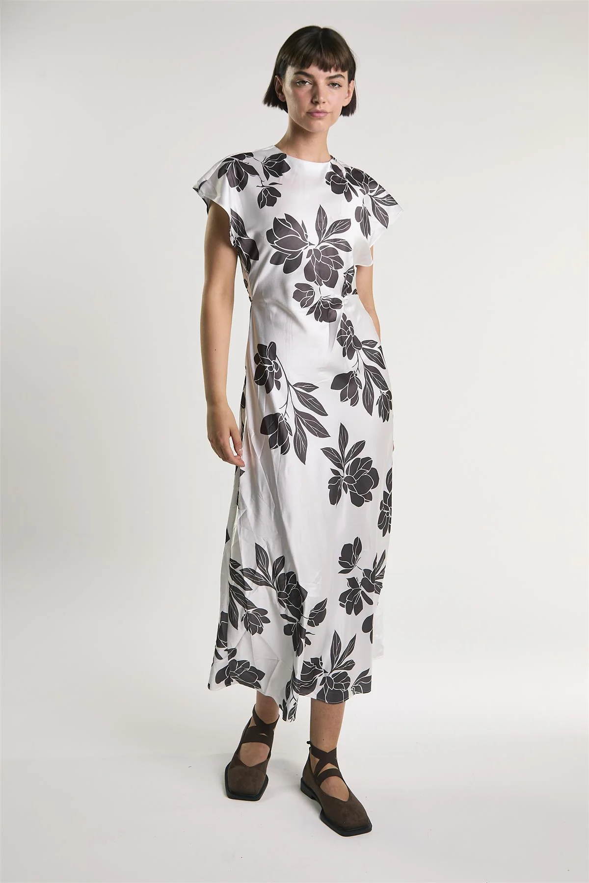 White Brown Floral T-Shirt Dress - Image 3