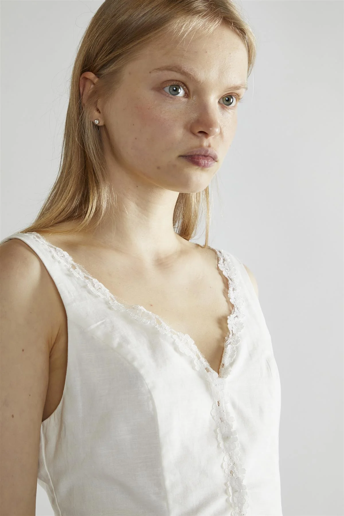 White Button-Front Top - Image 4