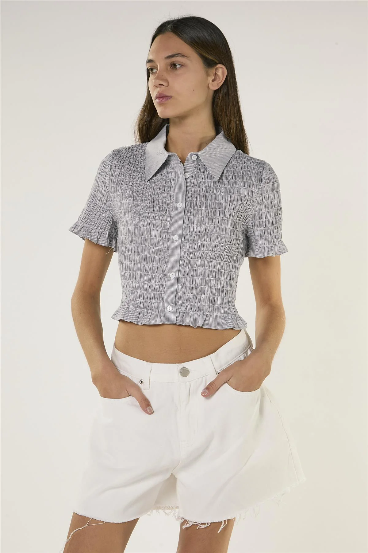 White Colour Mid Rise Frayed Hem Denim Shorts - Image 2