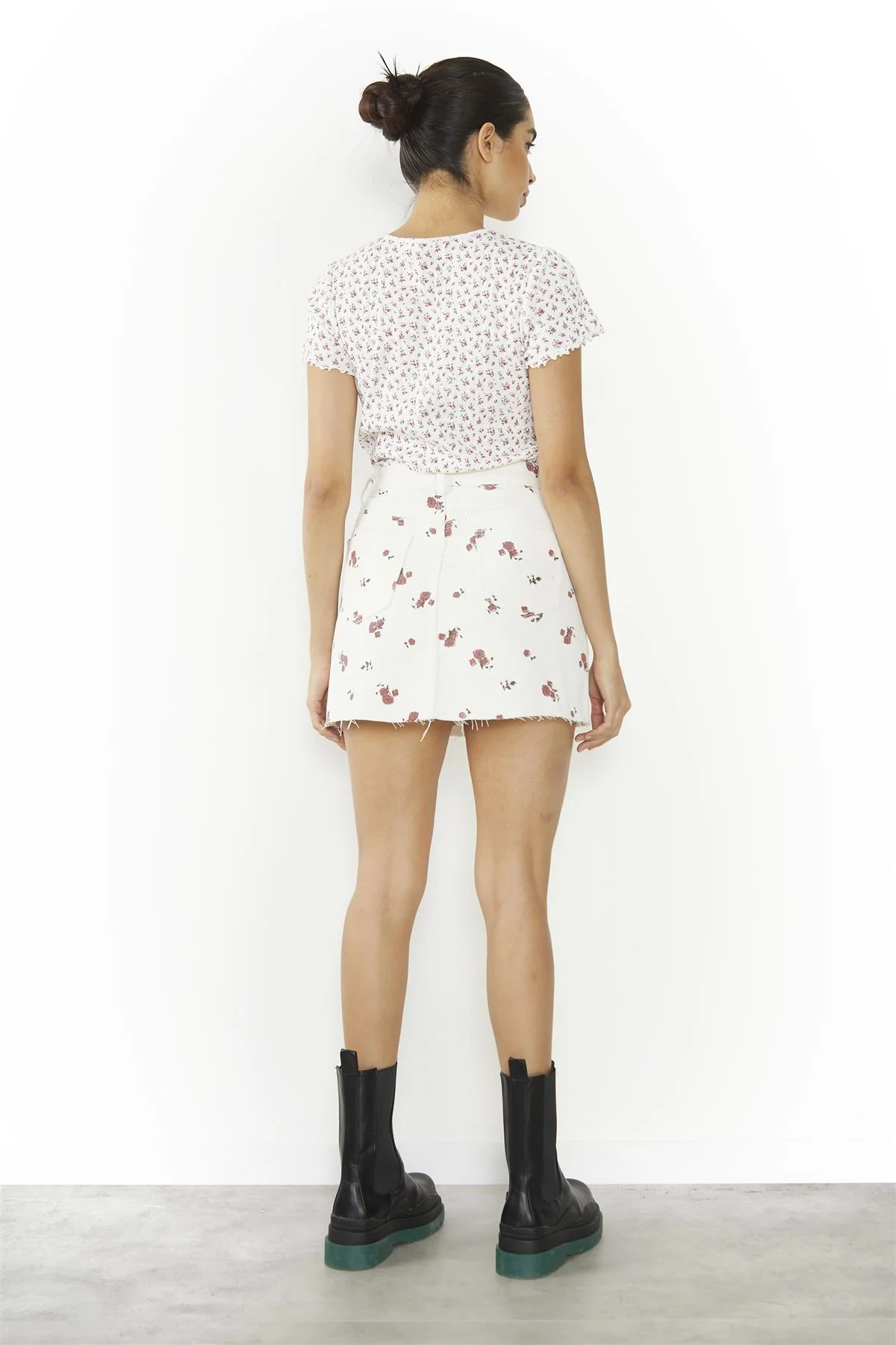 White Ditsy Pointelle Floral Lettuce-Hem Short-Sleeve-Top - Image 2