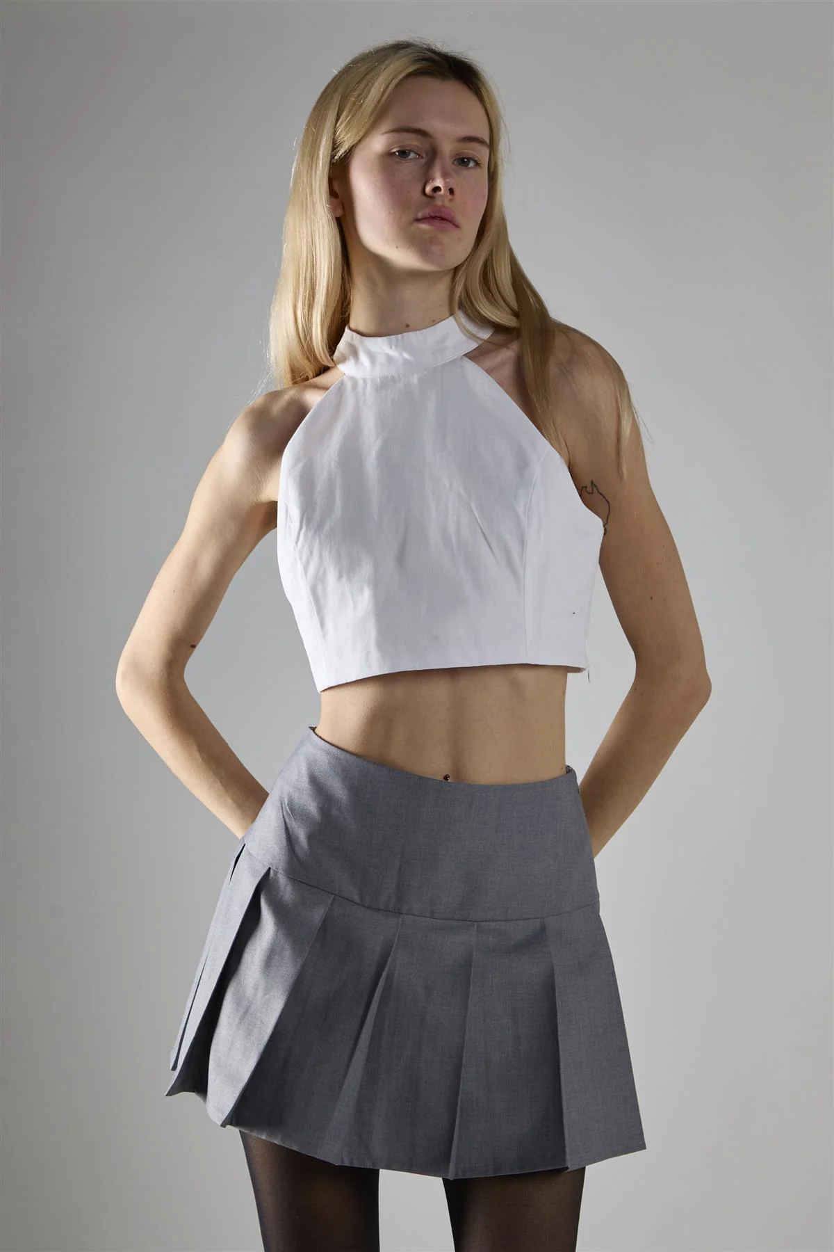 White Halter-Neck Crop-Top - Image 3