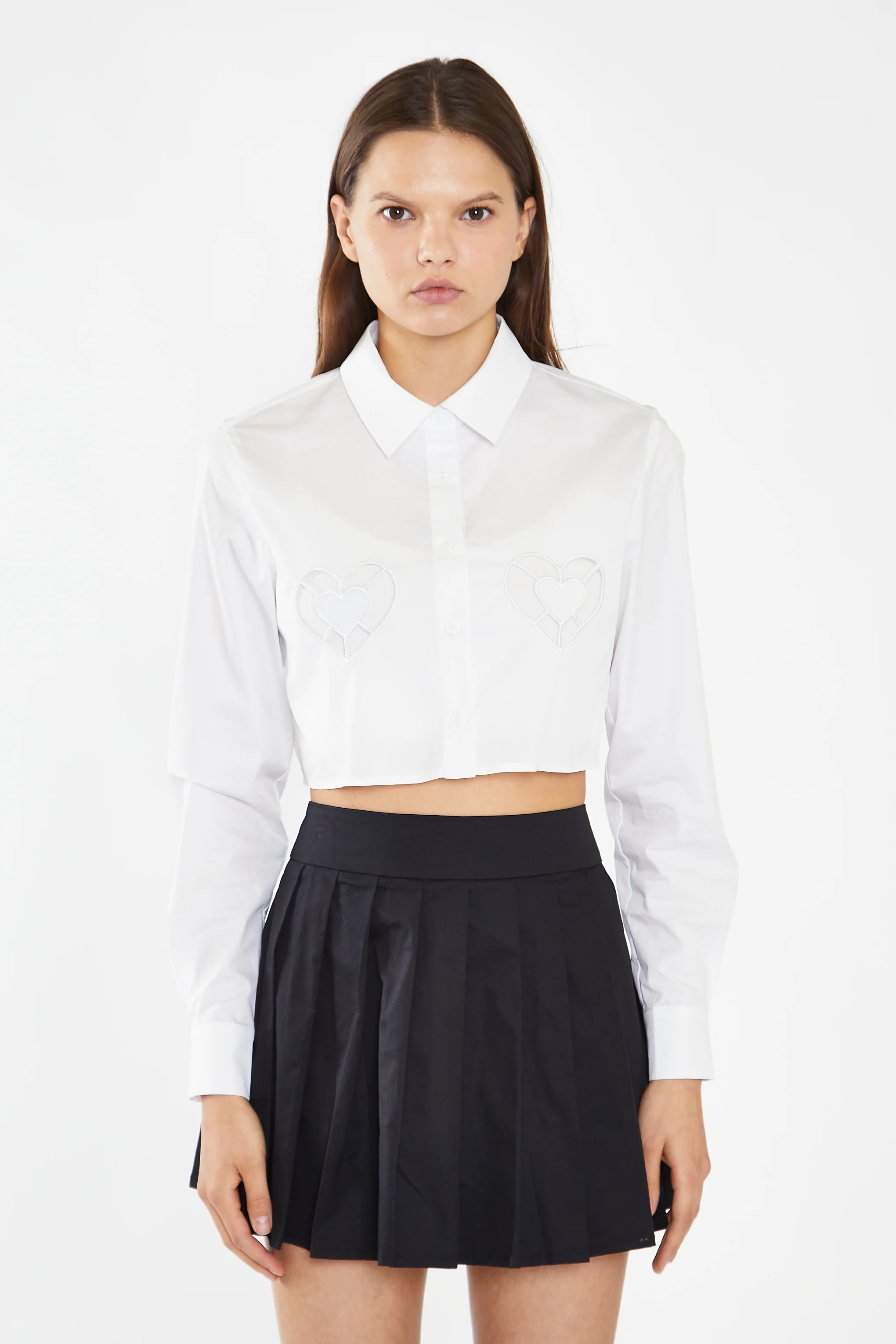 White Heart Cut-Out Crop-Shirt - Image 3