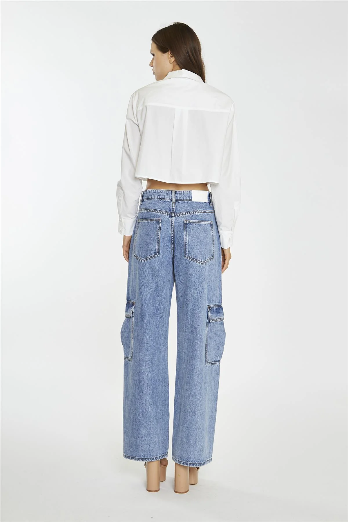White Long-Sleeve Collared Crop-Shirt - Image 2