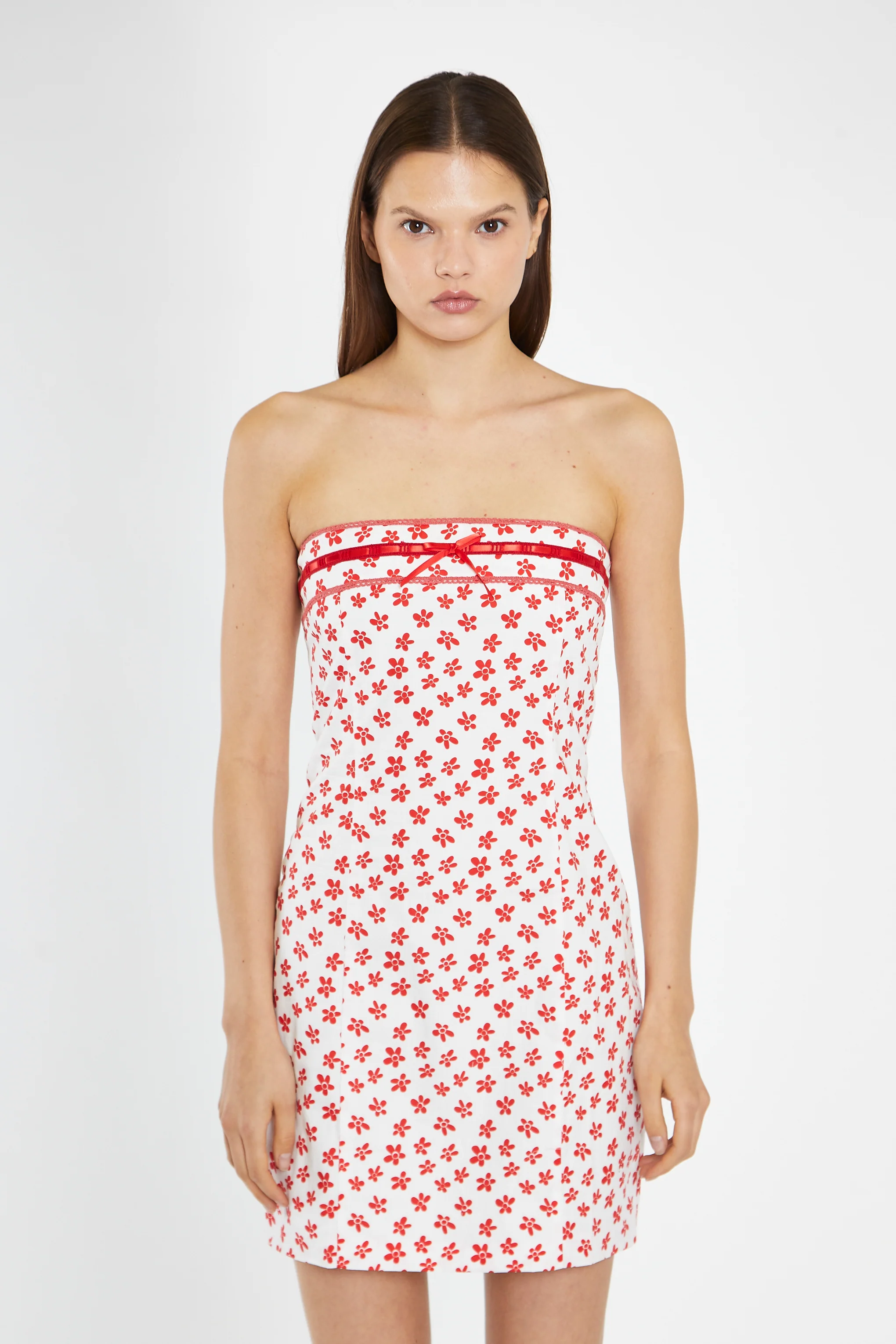 White-Red Daisy Fitted Bandeau Mini-Dress - Image 3