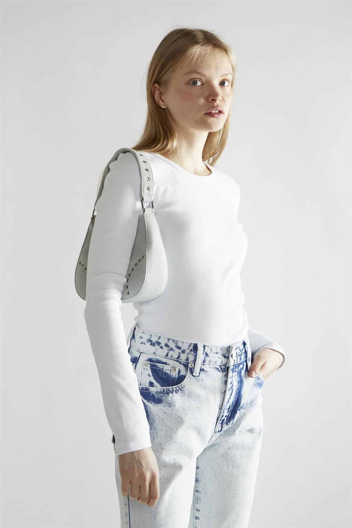White-Rib Crew-Neck Long-Sleeve Top - Image 3
