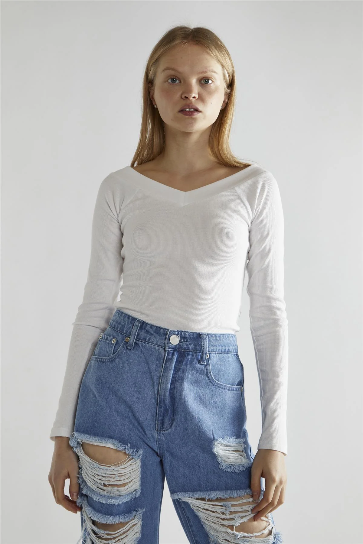 White-Rib V-Neck Long-Sleeve Top - Image 3