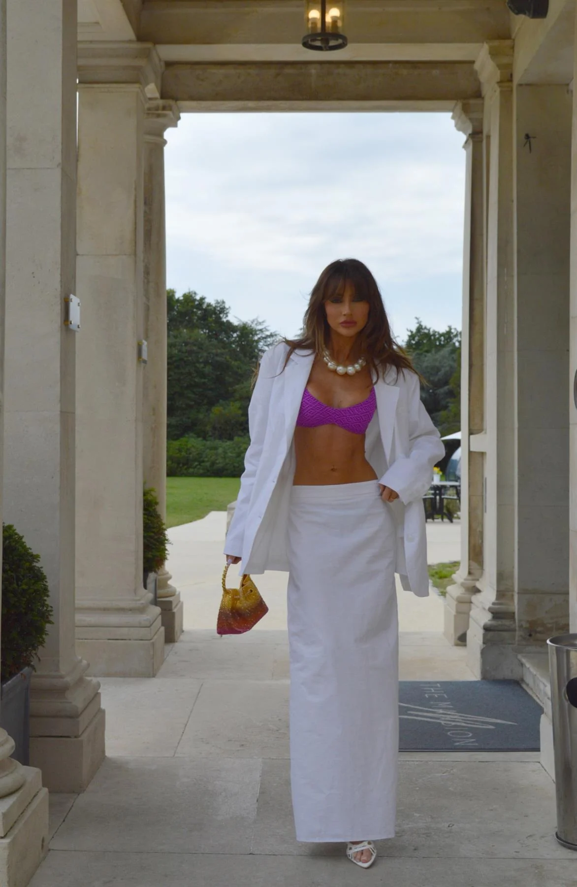 White Straight-Fit Maxi-Skirt - Image 4