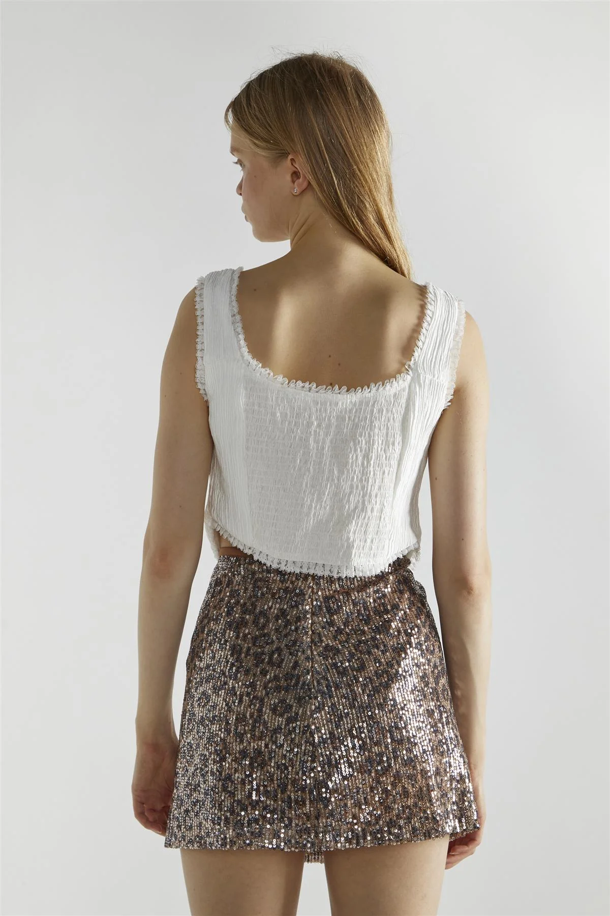 White Textured Shirred Tie-Front Crop-Top - Image 2
