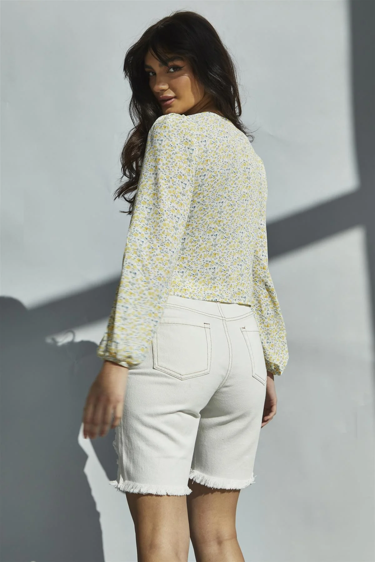 Yellow Vintage daisy V-Neck Button Front Blouse - Image 2